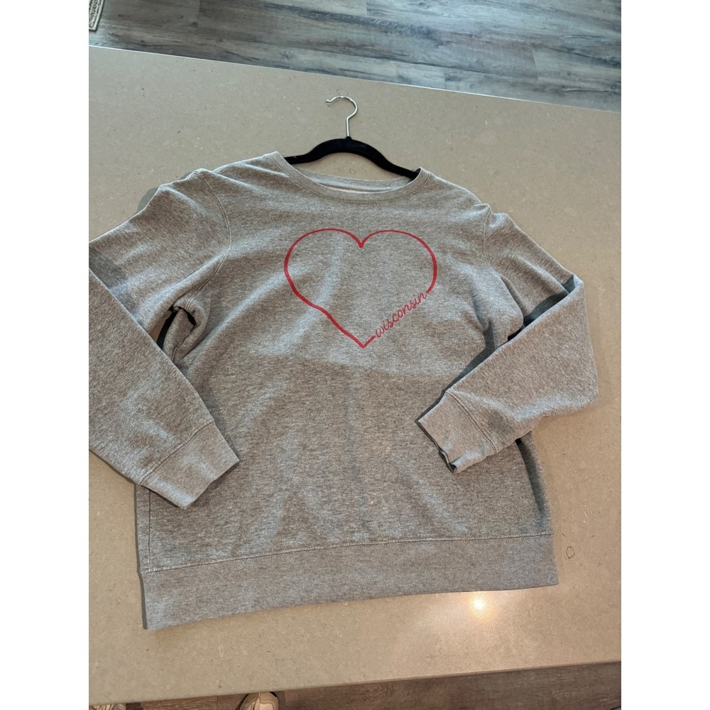 Home Free Wisconsin Heart Graphic Sweatshirt Pullover Gray Size L 12 14 - Picture 2 of 7